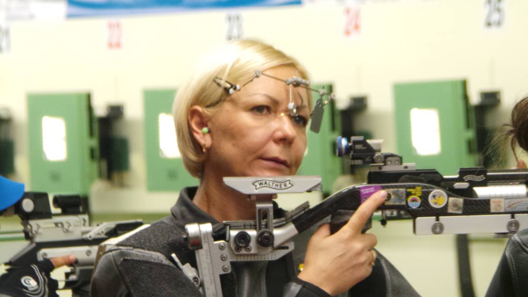 Olga Dovgun, Kazakistan, 44 anni, campionessa del mondo Tre Posizione nel 2002 e nel 2006